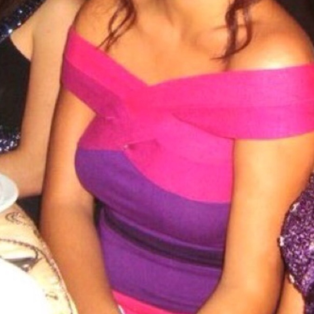 Off-Shoulder Multicolor Dress - Picture 6 of 7